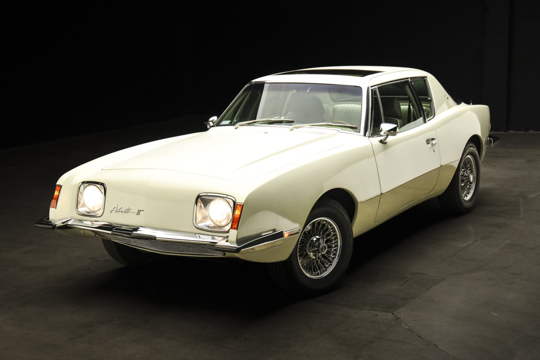 1982 Avanti Avanti II VIN 12AAV1234C1003446 | Hagerty